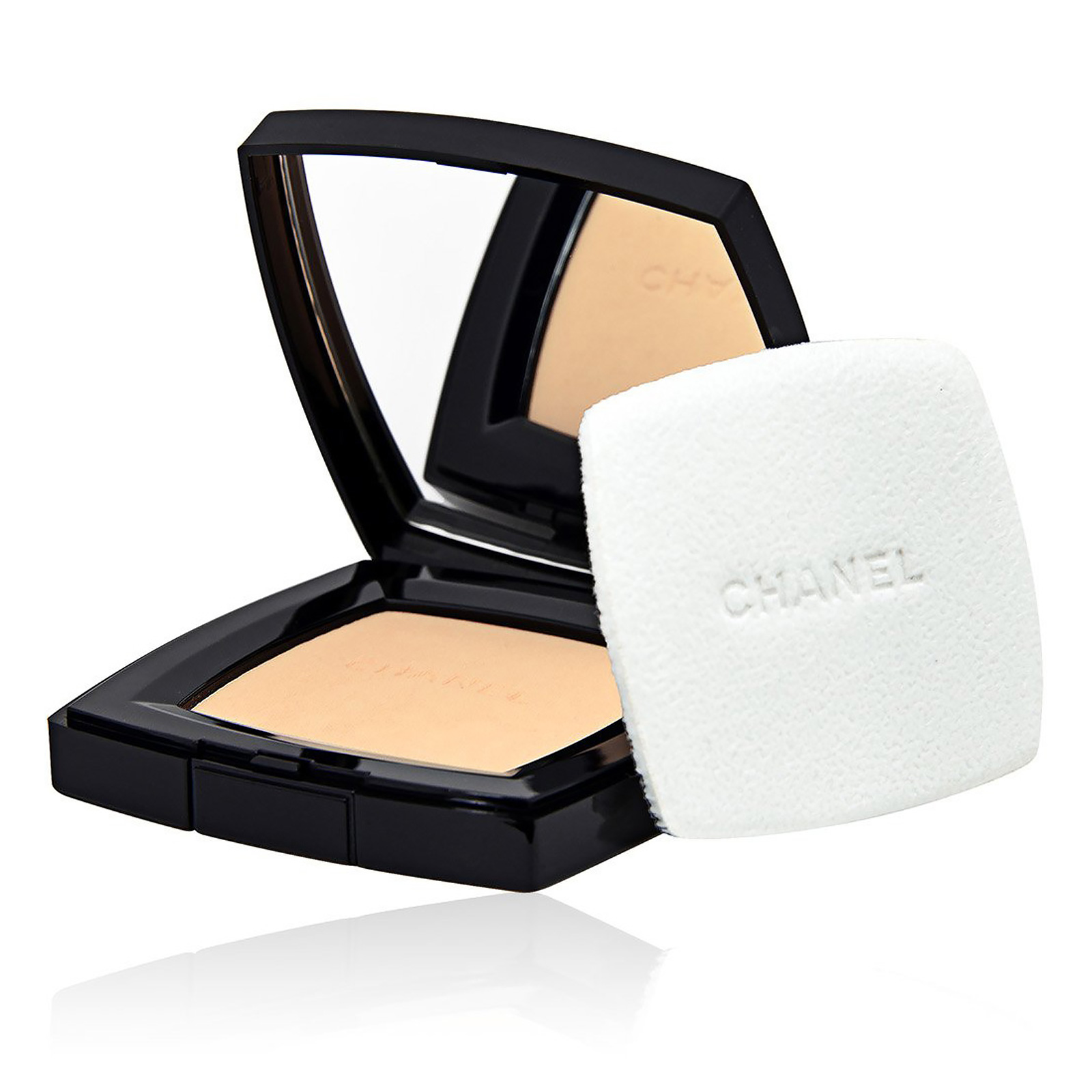 Phấn Phủ Chanel Poudre Universelle Compacte Natural Finish Pressed Powder  15g Dạng Nén